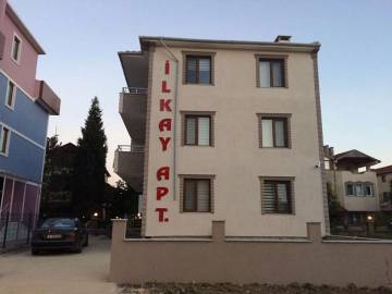 İlkay Apart